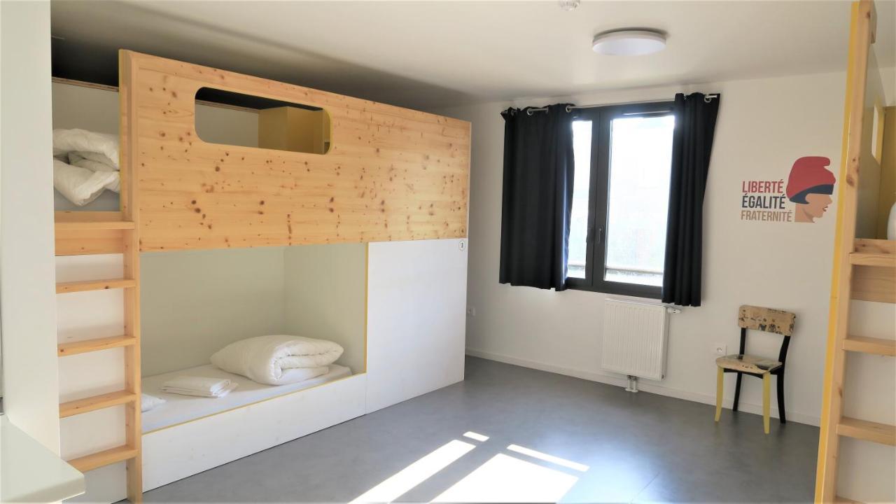 Edd Hostel Dol-de-Bretagne Habitación foto
